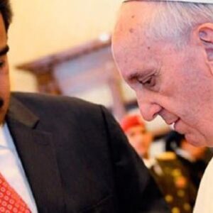 Maduro pedirá al Papa ayuda “para impedir que Trump invada Venezuela”