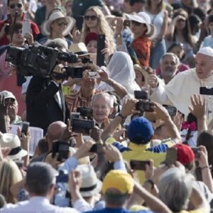 El Papa en la catequesis: “toda vocación verdadera inicia con el encuentro con Jesús”
