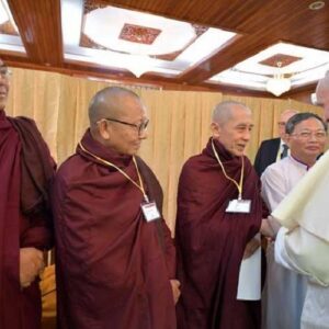 Francisco, a los líderes religiosos: “La colonización cultural está matando a la humanidad”