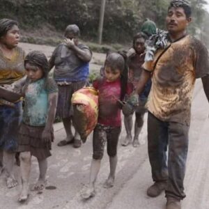 La Iglesia guatemalteca pide al gobierno “respuestas concretas e integrales” tras el desastre del volcán
