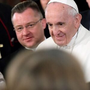 El Papa a jesuitas en los países bálticos: Tengan discernimiento para arrancar al hombre del infierno
