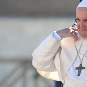 El Papa hace un canto al amor fiel y para siempre: “No se puede amar solo cuando ‘conviene’”