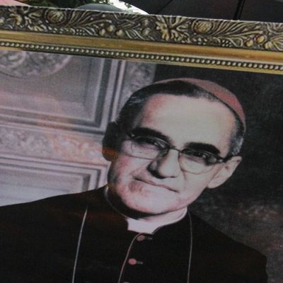 Romero cada vez más santo en América