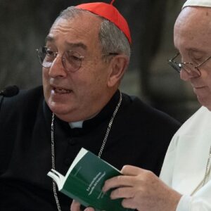 Francisco a los sacerdotes de Roma: “El Señor comienza una obra paciente de reconciliación, una pedagogía sabia”
