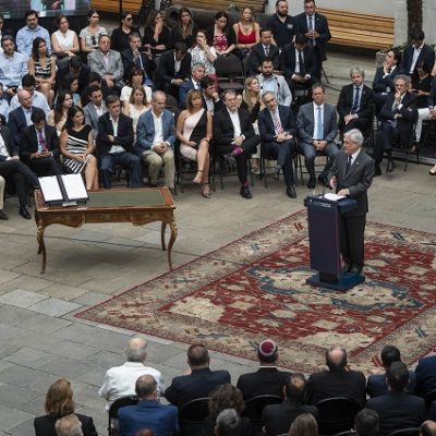 Hacia una Constitución plenamente democrática