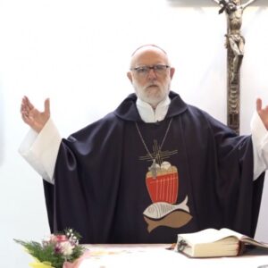 Cardenal Aós: «Jesús derrotó a Satanás, porque confió en Dios»